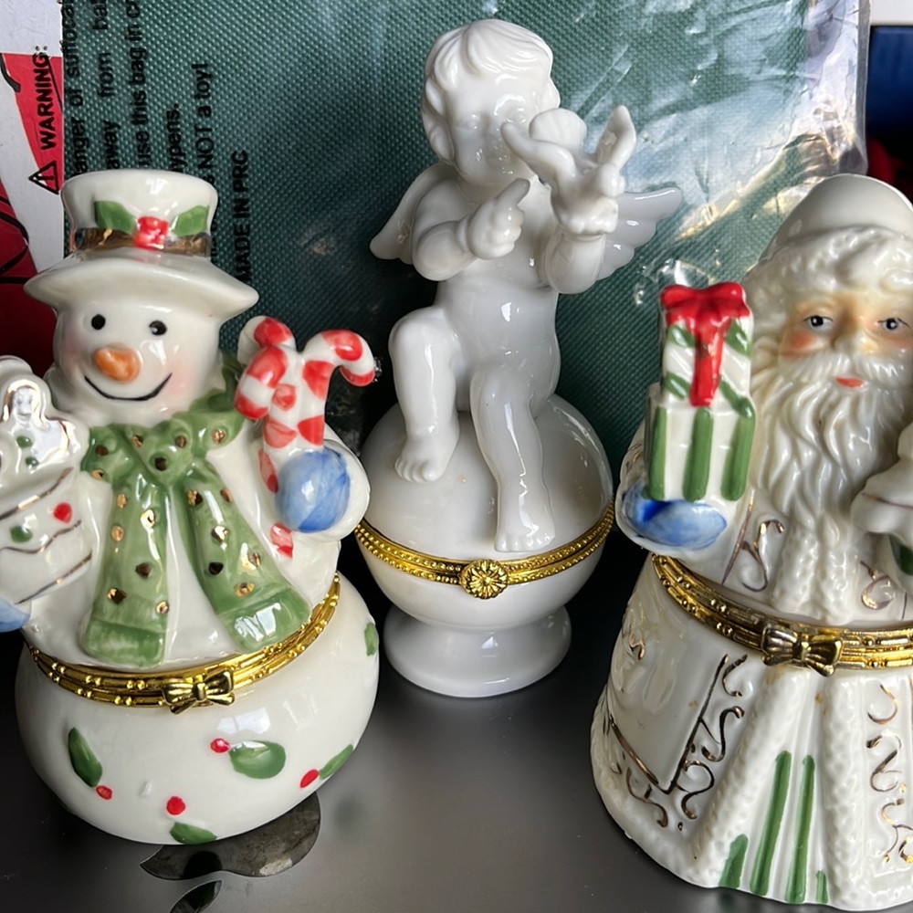 Set of 3 ceramic gift boxes